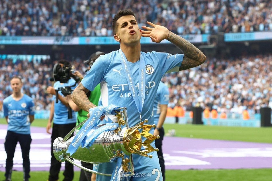 财务状况紧 财务状况紧