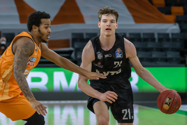 这种新老交 这种新老交